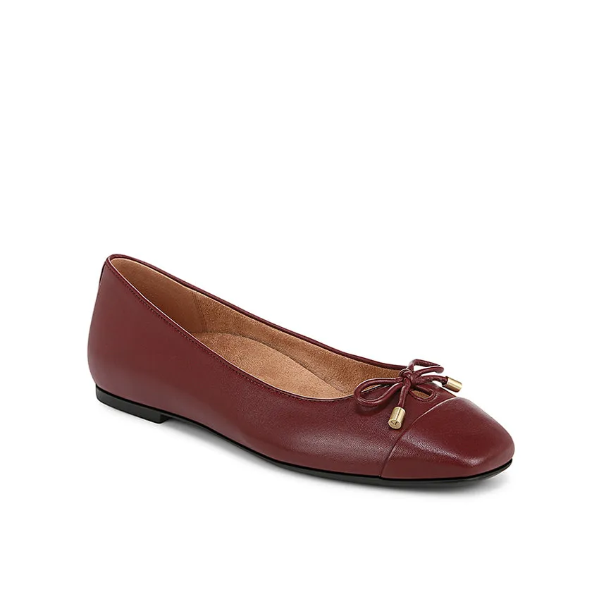 Hyacinth Klara Women's Flat Shoes -  Syrah