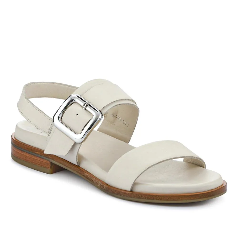 Iyla Leather Sandals  - IYLA / 327 170