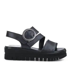 Leather Chunky Buckled Sandals - GAB41510 / 326 995