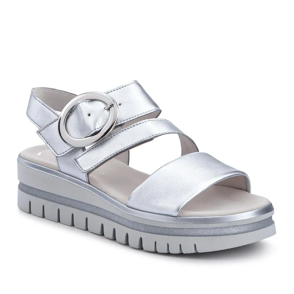 Leather Chunky Buckled Sandals - GAB41510 / 326 995