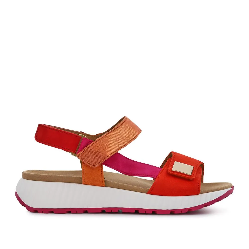 Leather Touch-Fasten Sandals - GAB41509 / 326 994