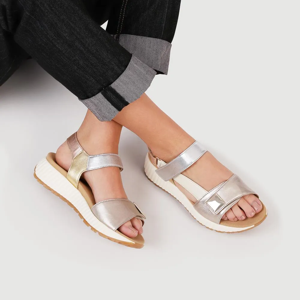 Leather Touch-Fasten Sandals - GAB41509 / 326 994
