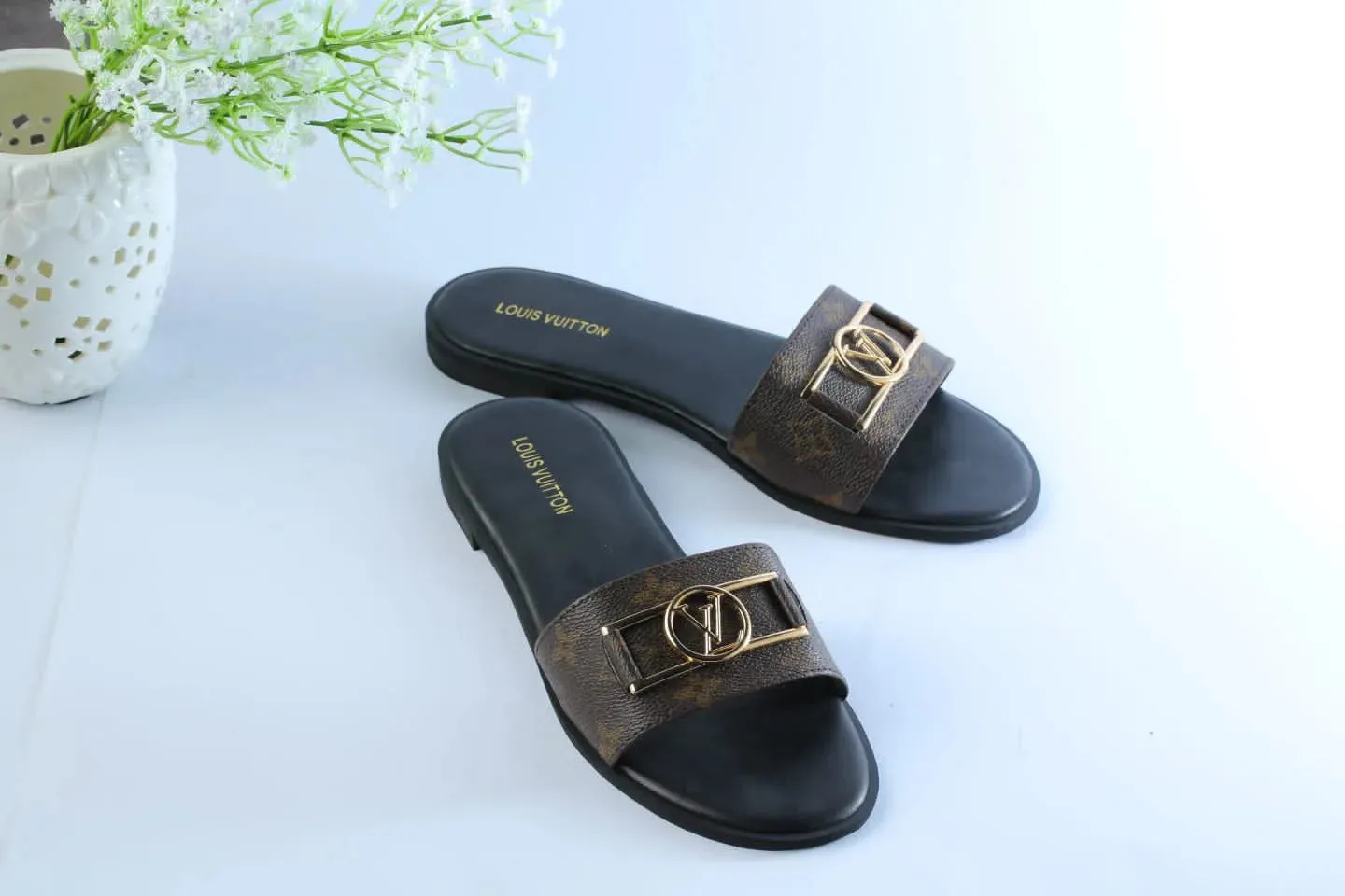 LV LOCK IT FLAT MULE