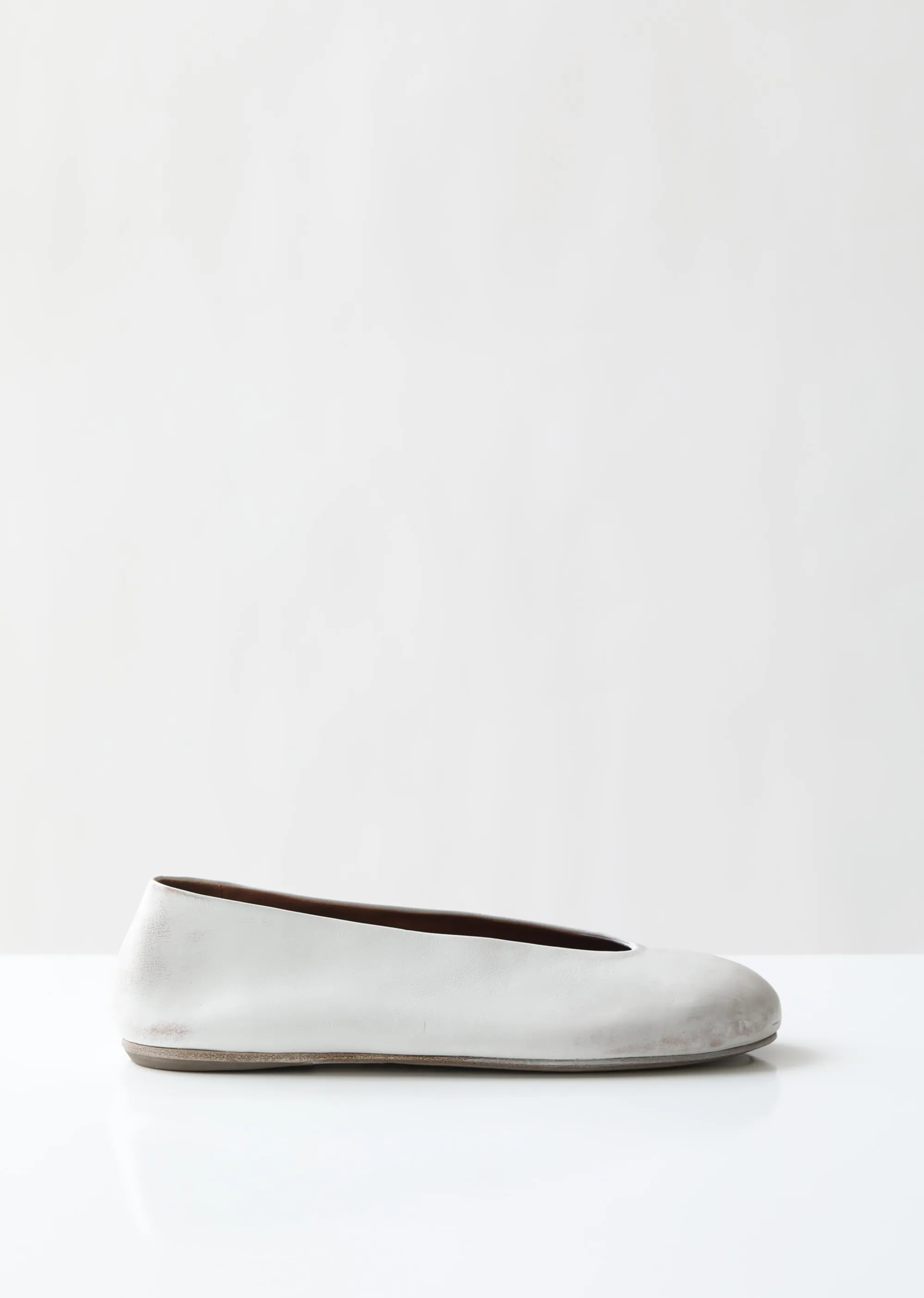 Nespola Distressed Leather Flats