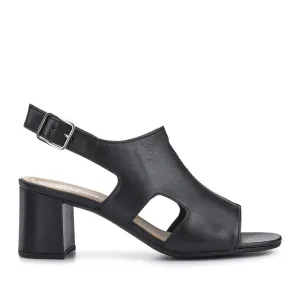 Smart Leather Block-Heeled Sandals - GAB41514 / 327 008