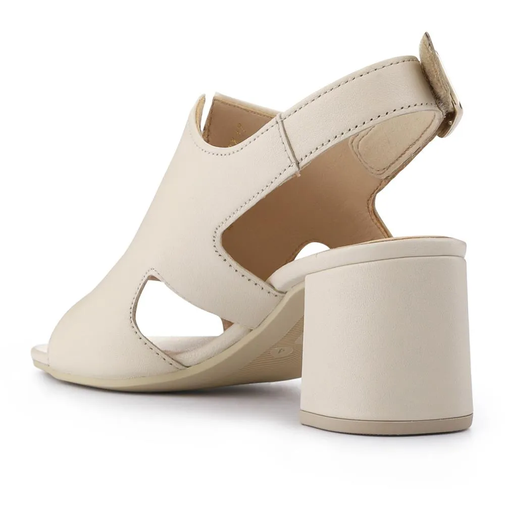 Smart Leather Block-Heeled Sandals - GAB41514 / 327 008