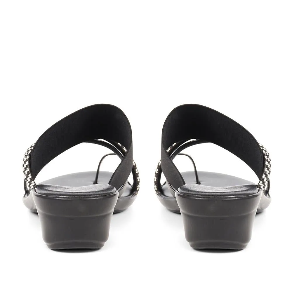 Smart Toe Post Sandals - CLUBS37015 / 323 813