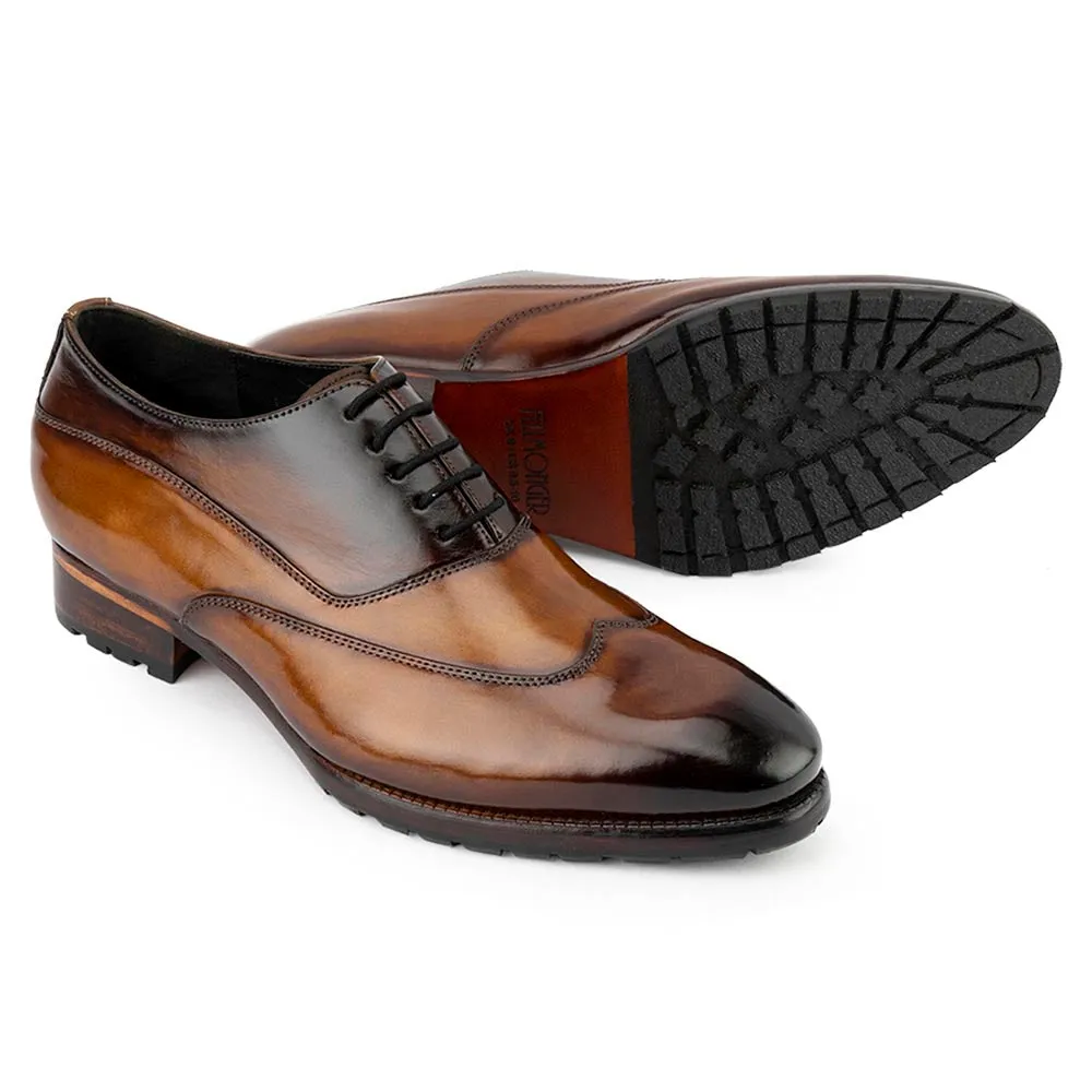 Tan Patina Glossed Sharp Oxfords With Commando Sole