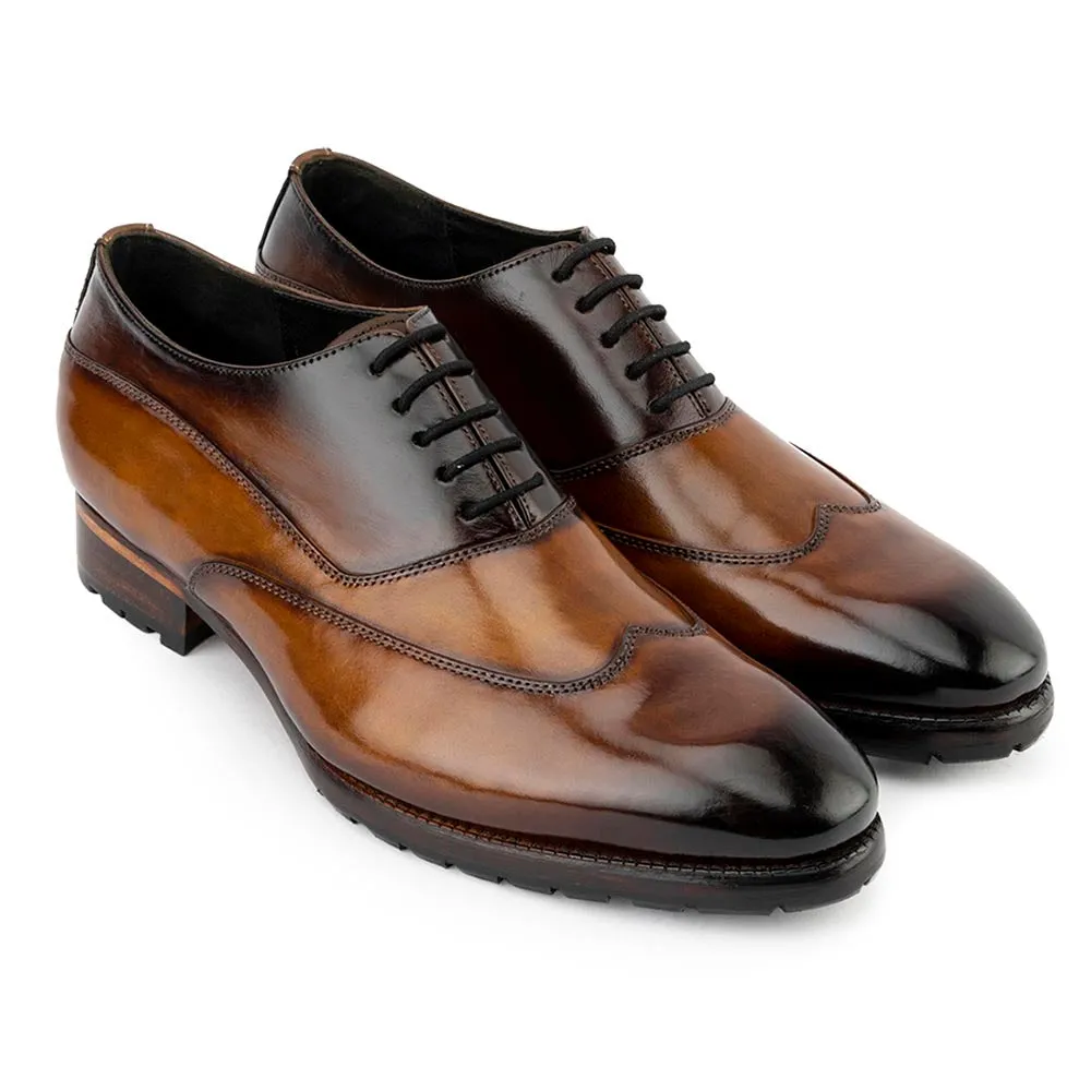 Tan Patina Glossed Sharp Oxfords With Commando Sole